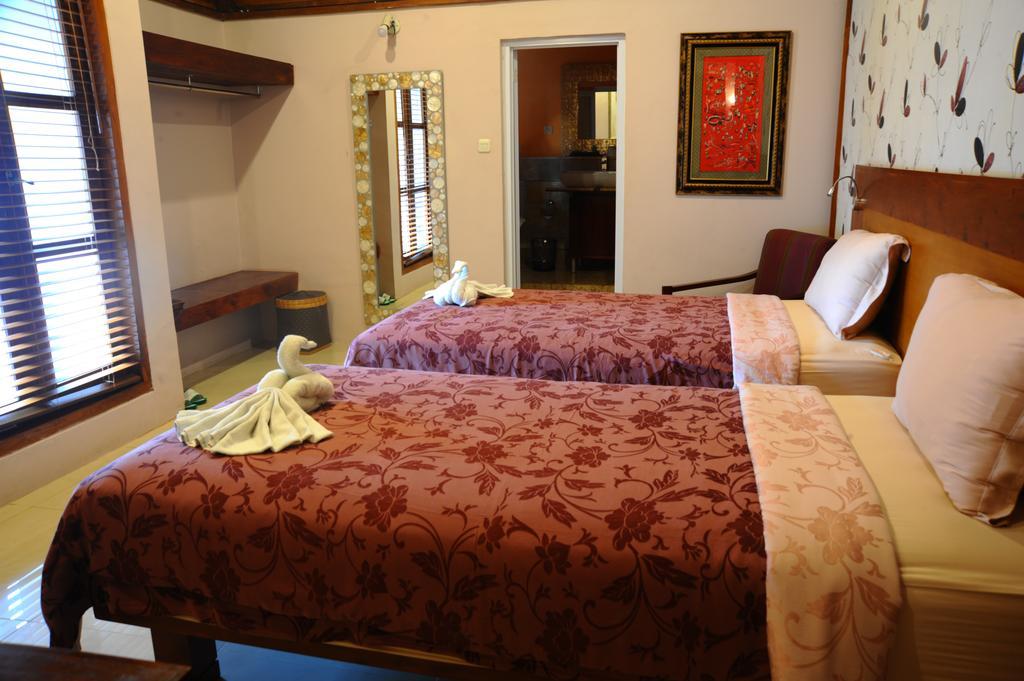 Tegal Panggung Guest House Yogyakarta Exterior photo