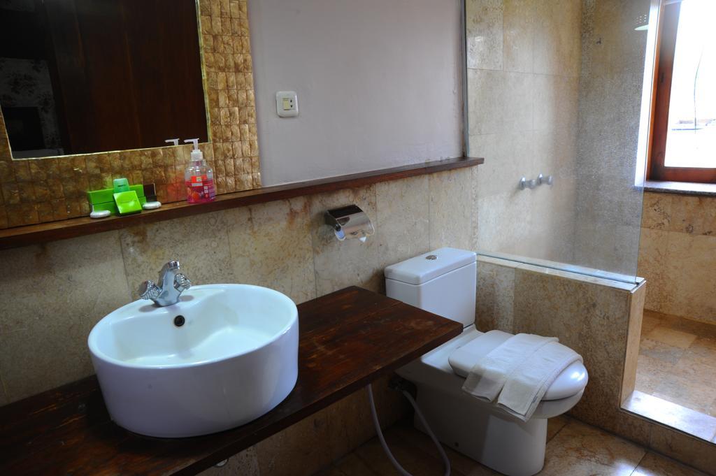 Tegal Panggung Guest House Yogyakarta Exterior photo